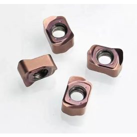 LNMU0202 R-M  Maró Lapka